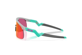 Vista laterale Oakley RESISTOR (OJ9010 - 901026)