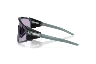 Vista laterale Oakley LATCH PANEL (OO9404 - 940413)