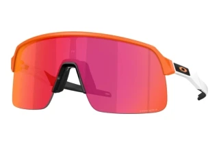 Vista frontale Oakley SUTRO LITE (OO9463 - 9463B3)