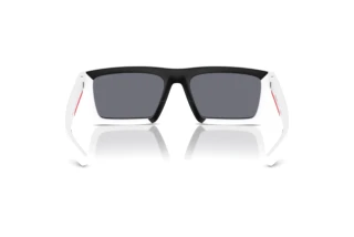 Vista posteriore Prada Linea Rossa PS 02ZSU (17S40A)