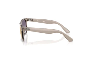 Vista laterale Ray-Ban Kids JUNIOR JUSTIN (RJ9069S - 7224U0)