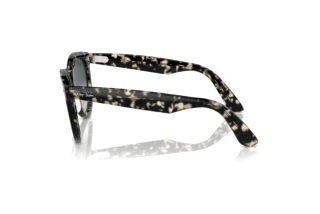 Vista laterale Ray-Ban WAYFARER WAY (RB2241 - 133371)