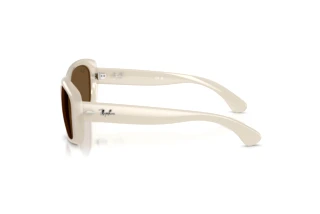 Vista laterale Ray-Ban JACKIE OHH (RB4101 - 688753)