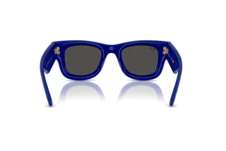 Vista posteriore Ray-Ban WAYFARER PUFFER (RB4940BP - 686787)
